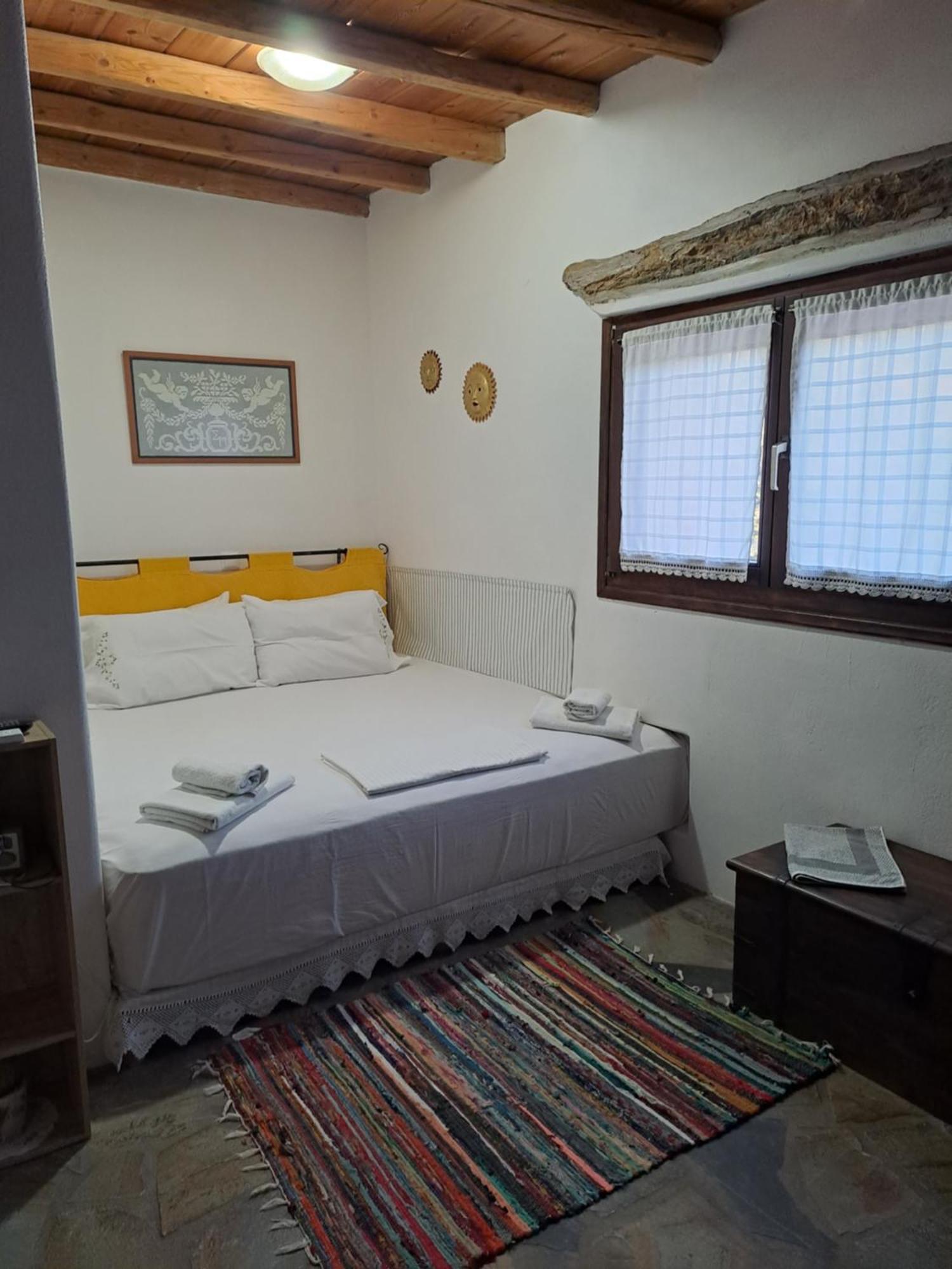 Traditional House Paros Sarakiniko  Exterior photo