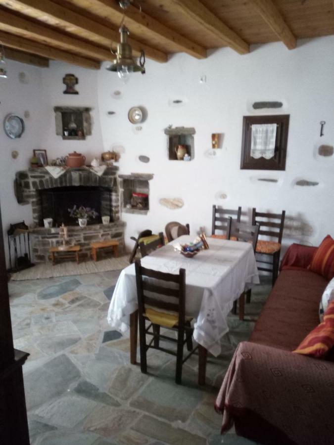 Traditional House Paros Sarakiniko  Exterior photo
