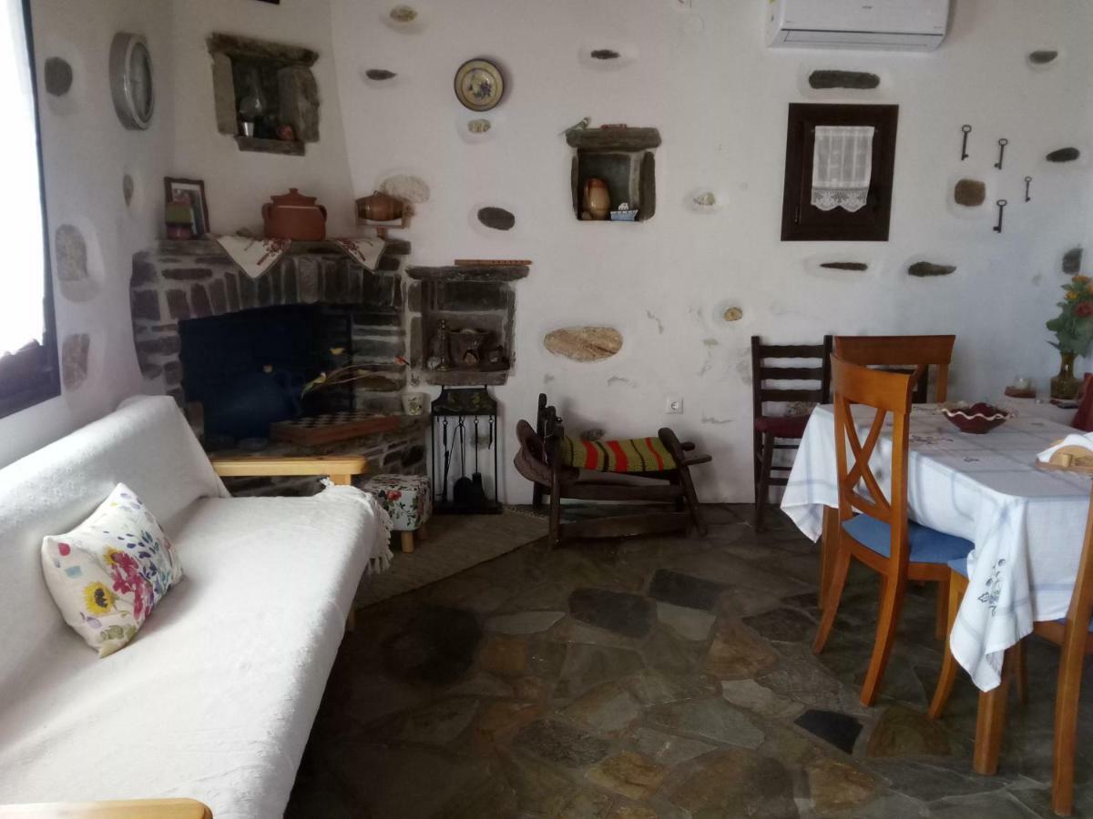 Traditional House Paros Sarakiniko  Exterior photo